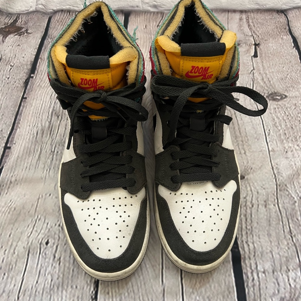 AIR JORDAN 1 Colorful High-Top Sneakers - Picture 2 of 8
